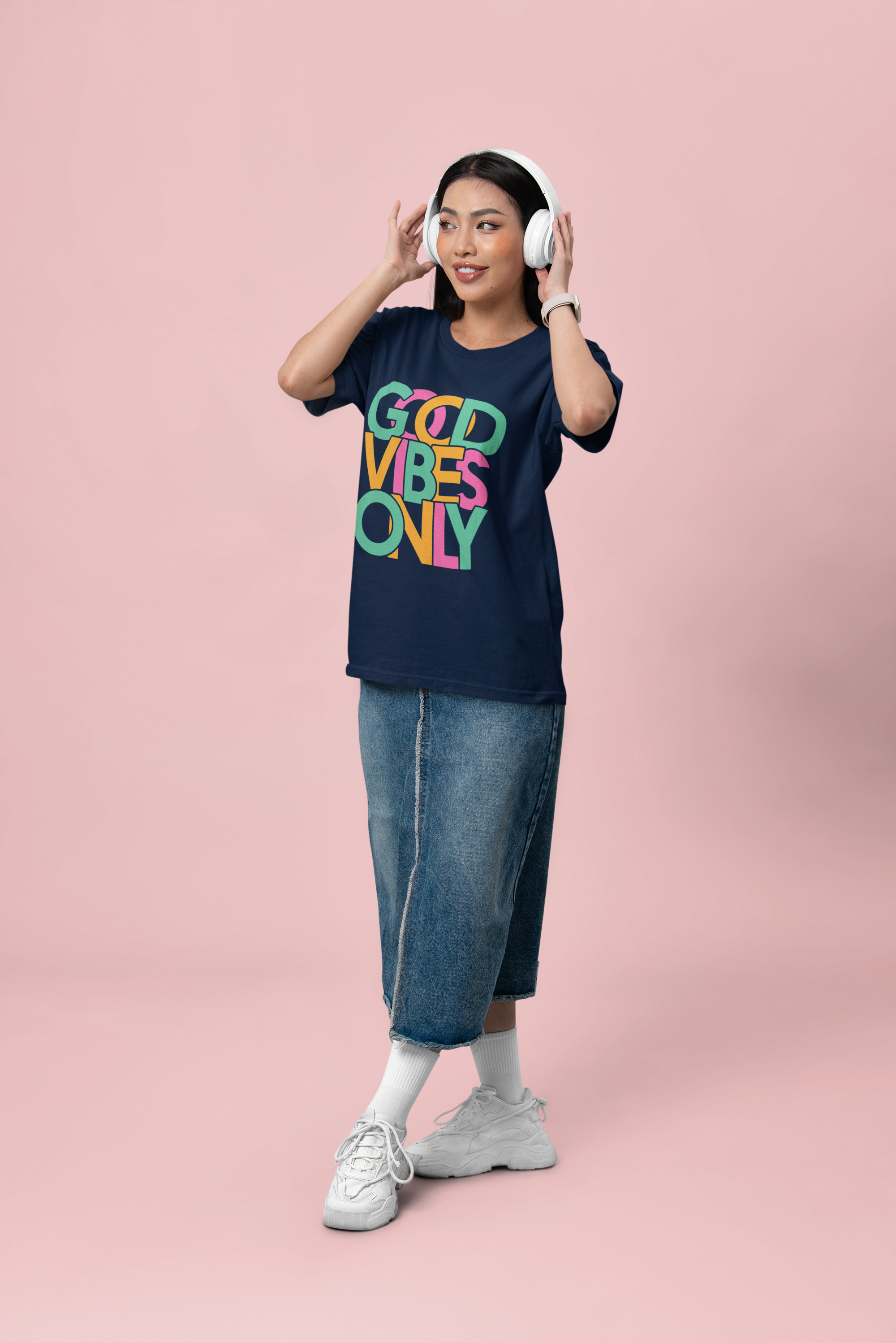 Women's Good Vibes Only Tee